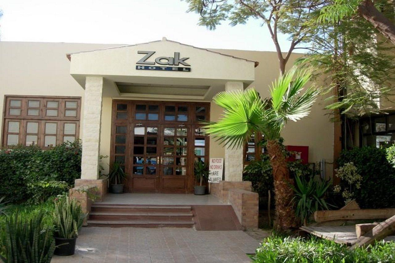 Zak Royal Wings Hurghada